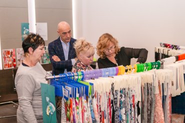 Выставка Textile Salon. Экспозиция тканей и фурнитуры для производства одежды.