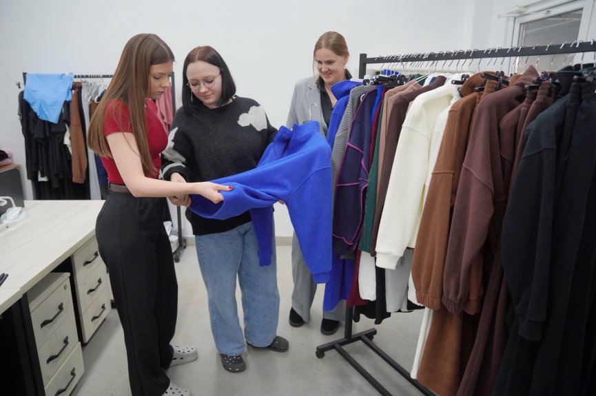 Шьют, пиарят, продают