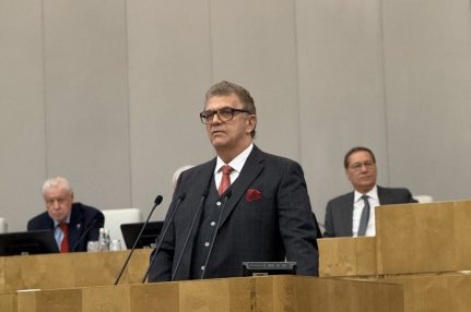 Будущее легпрома: больше поддержки, акцент на суверенитет, работа с сырьём