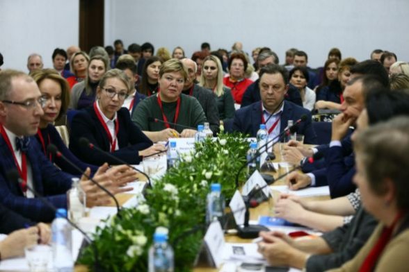 Для школьной формы началась разработка национального стандарта