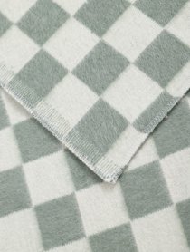 Продаю одеяла байковые