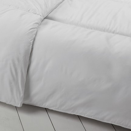 Одеяла для гостиниц и отелей ЛАСКО  серия  «Hotel Series » с наполнителем 70 % Microfibre + 30% Amicor™   