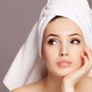 Как завязывать полотенце на голове после душа