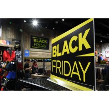 Утешение в шопинге: россияне вместо отпуска потратились на распродажах в «чёрную пятницу»