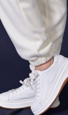 Брюки женские 8-066н (молоко) от компании Новое Кимоно, г. Иваново Брюки женские 8-066н (молоко) от компании Новое Кимоно, г. Иваново